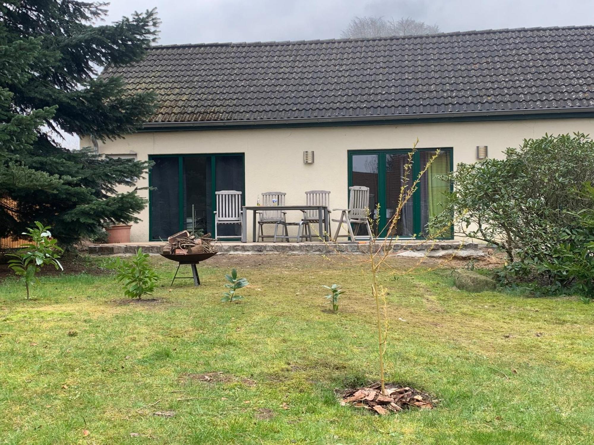 Mf Guesthouse Sukow  Bagian luar foto